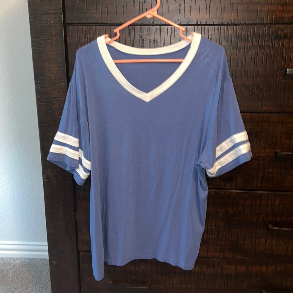 PINK T-Shirt